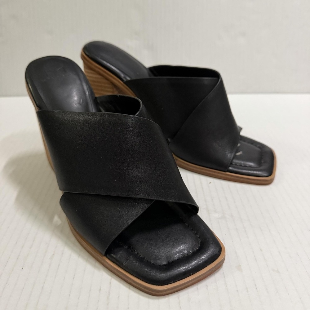 Marc Fisher Shoes Womens Size 9 Black Leather Block Heel Mule Sandals Square Toe